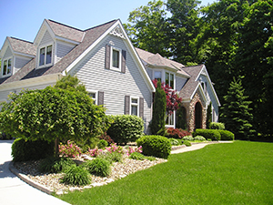 Landscapers and Lawncare Services in Bloomfield, CT